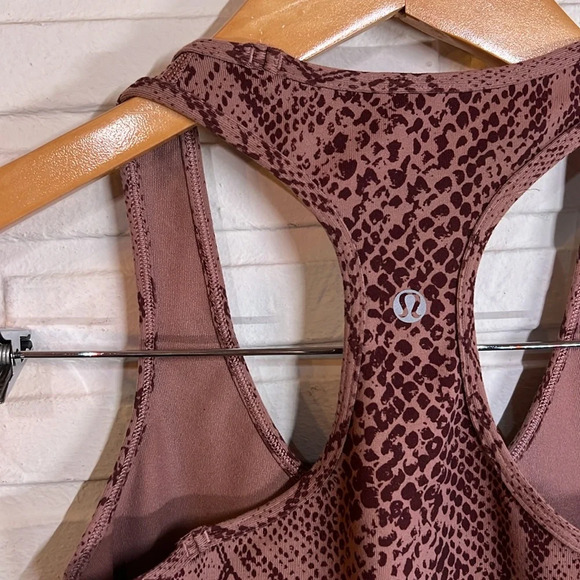 Lululemon Desert Snake Bark Berry Multi Cool Racerback, Women’s Size 4 - Picture 4 of 6